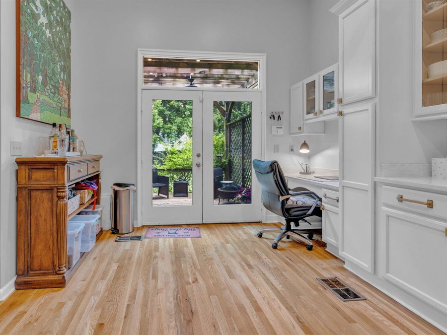 Property Image 25