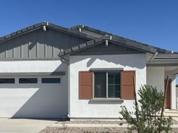 666 W RED HAWK Court, Casa Grande, AZ 85122