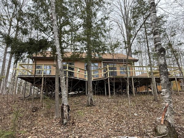 9748 S Godin Circle, Cheboygan, MI 49721
