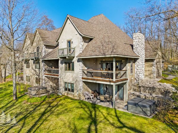 914 Chardonnay Lane, Lewiston, MI 49756
