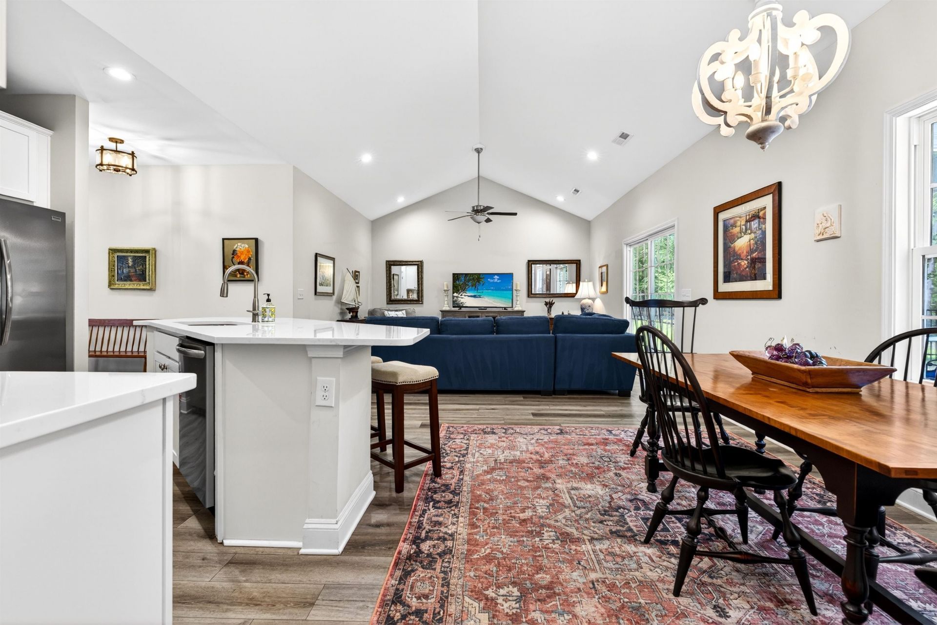 1009 Frances Parker Rd.  Photo 9