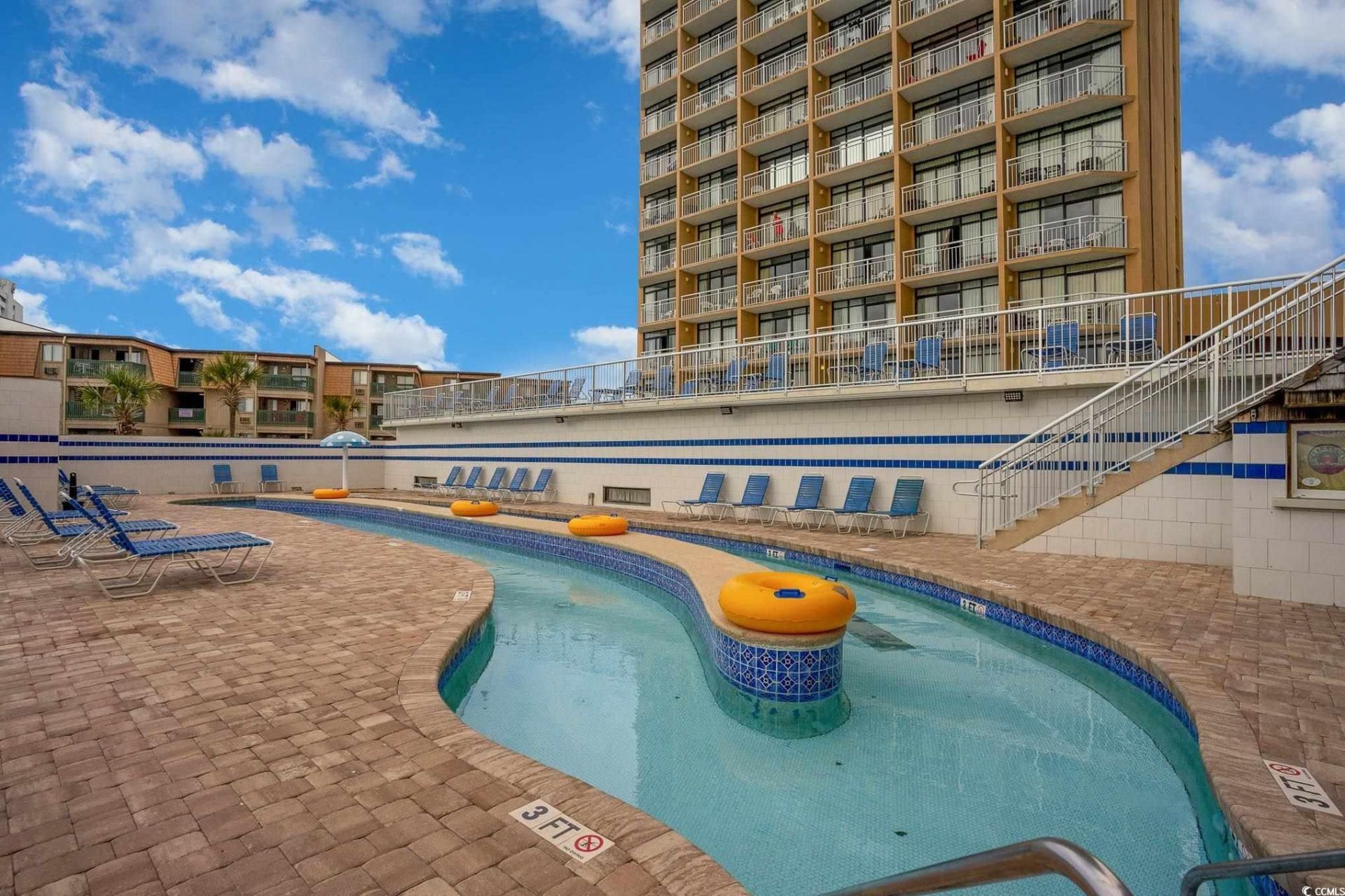 9550 Shore Dr. Photo 22