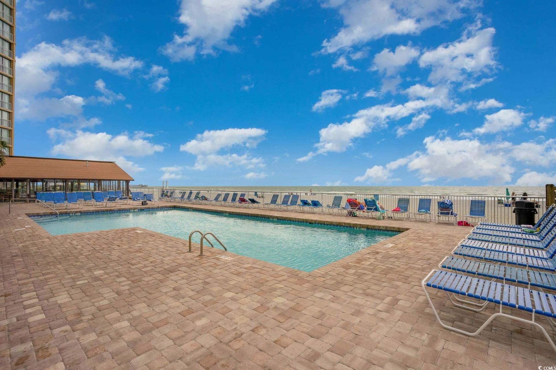 9550 Shore Dr. Photo 23