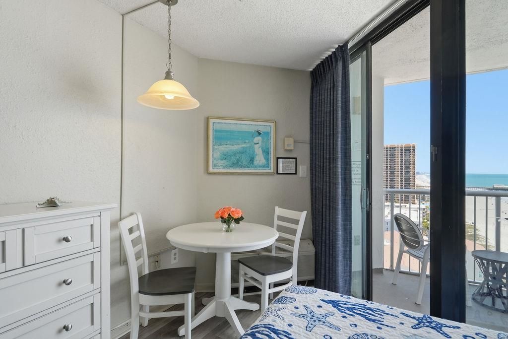 9550 Shore Dr. Photo 8