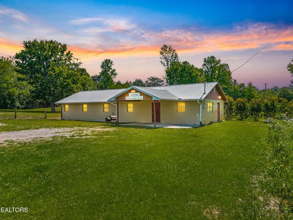 1486 Athens Rd, Calhoun, TN 37309