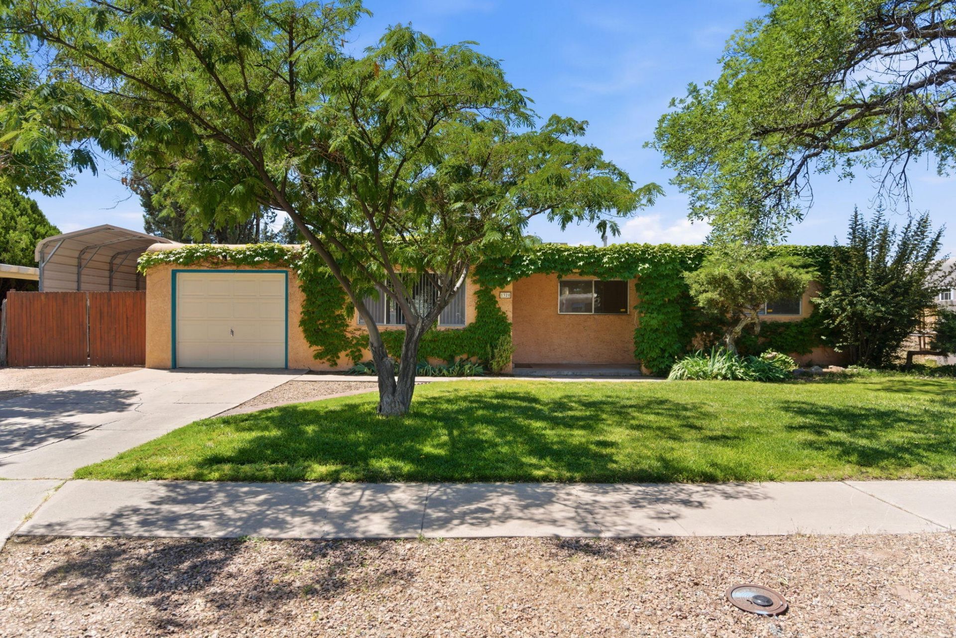 1320 Delamar Avenue Nw, Albuquerque, NM 87107 Main Photo