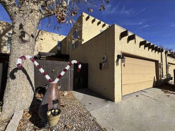 6 Calle Olas Altos NE, Albuquerque, NM 87109