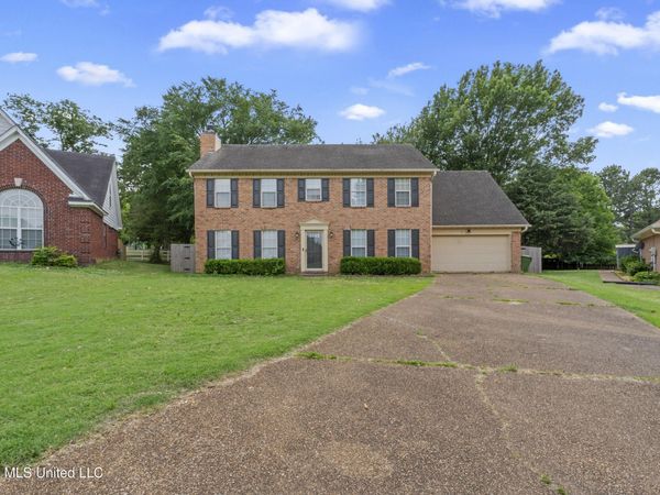 1779 Pecan Meadows Drive, Southaven, MS 38671