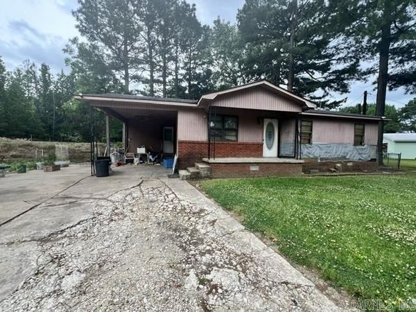 512 Vega Drive , Paragould, AR 72450
