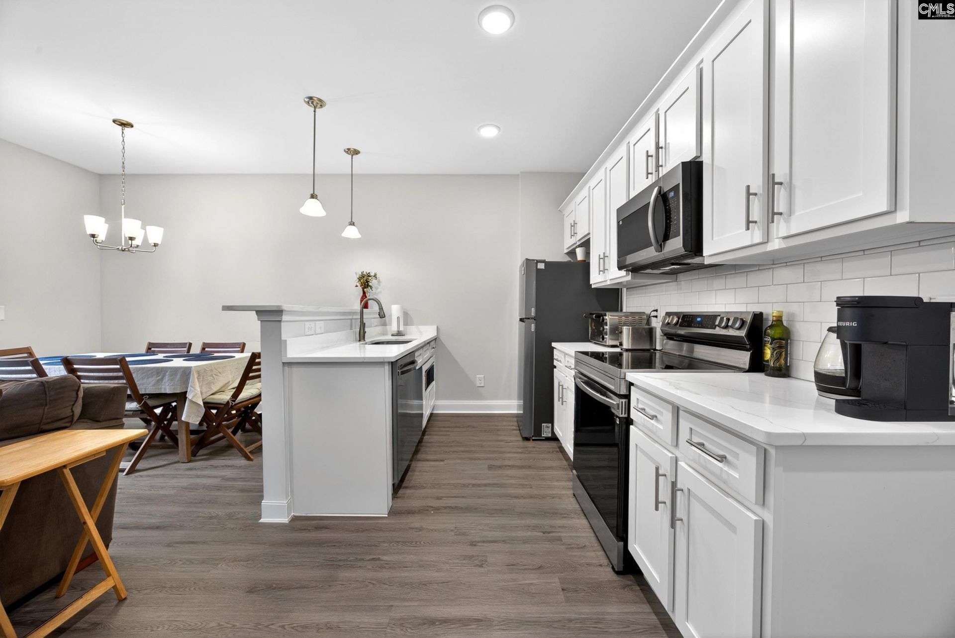 223 Northwood Street Photo 10
