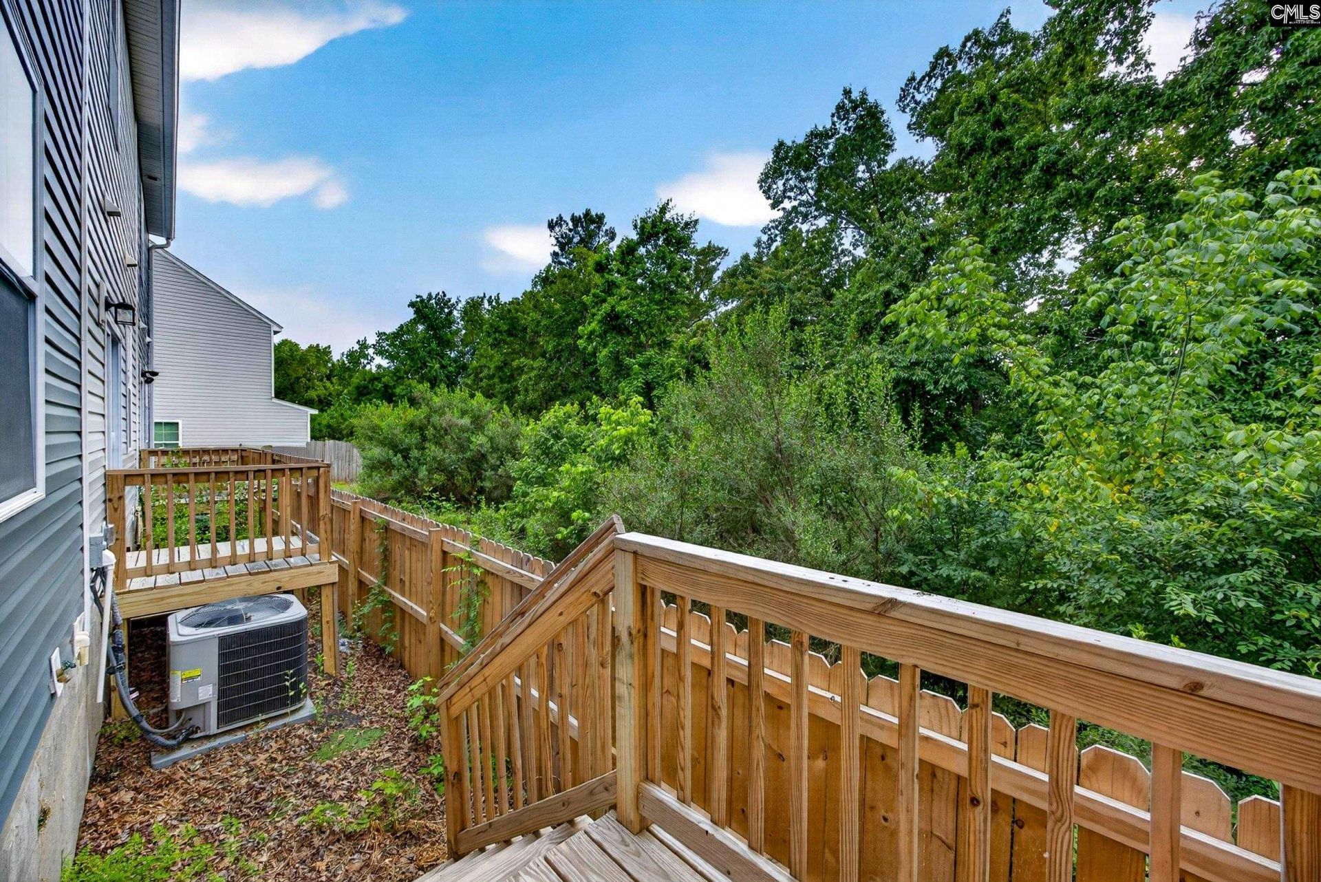 223 Northwood Street Photo 16