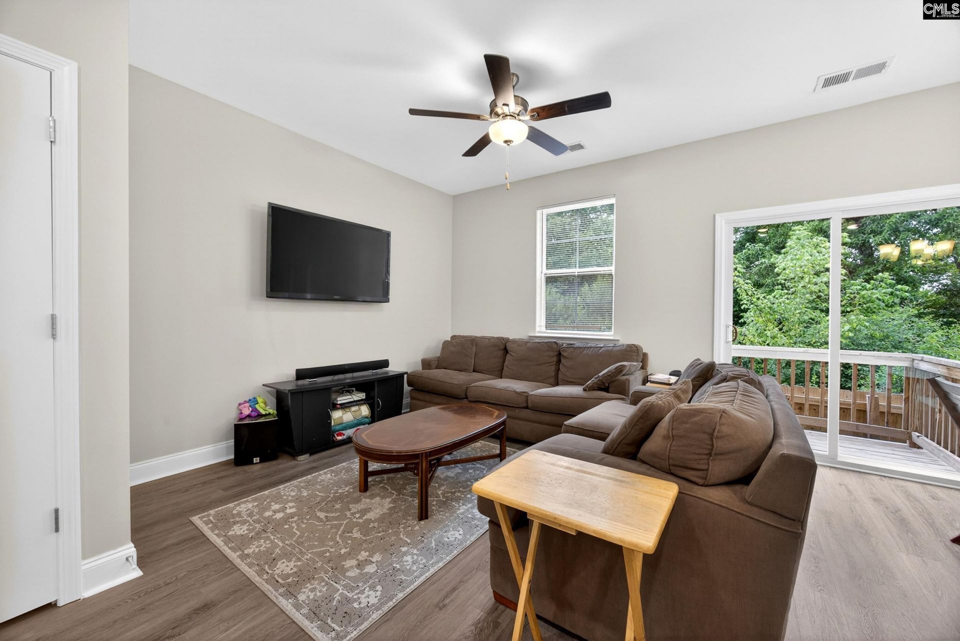 223 Northwood Street Photo 18