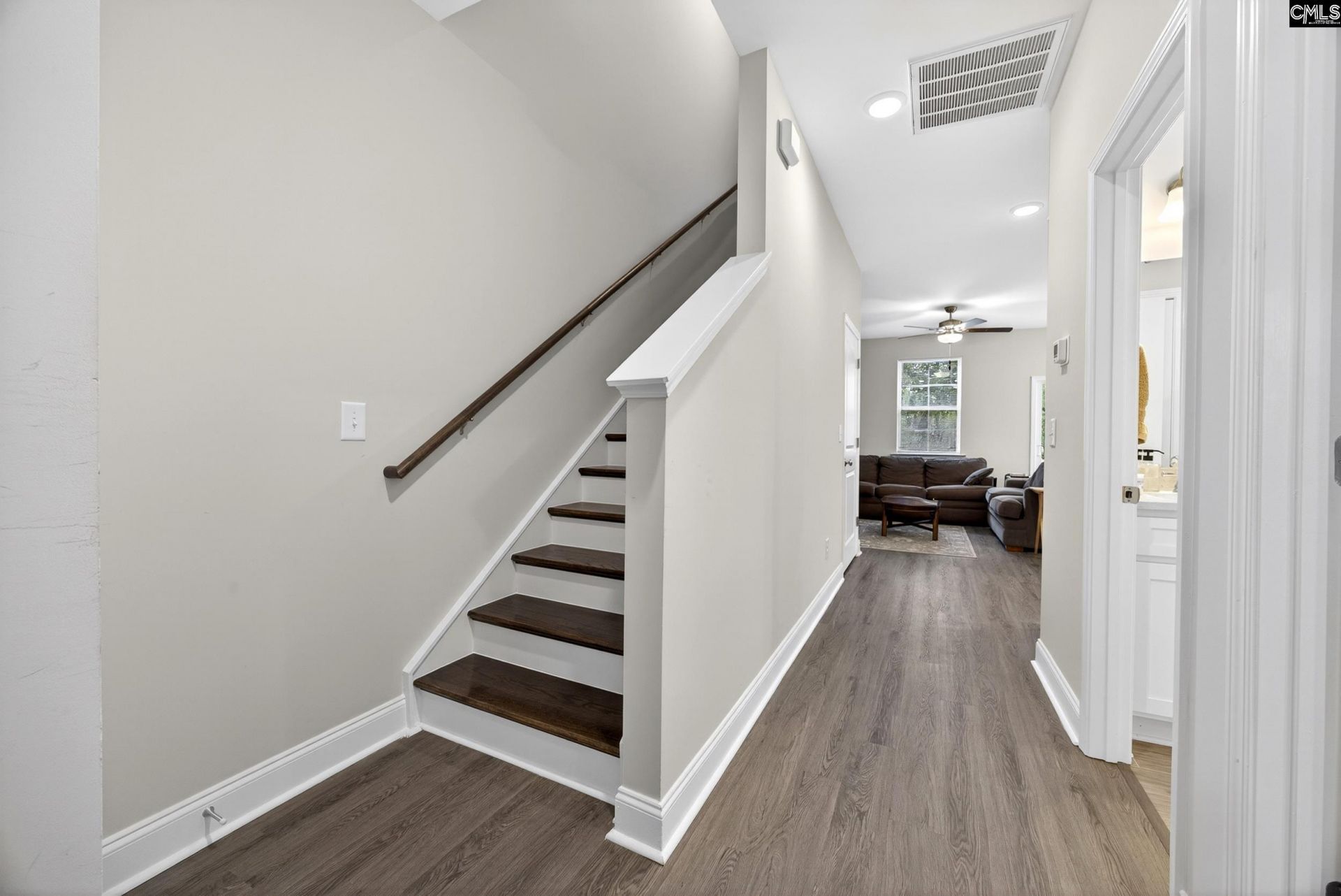 223 Northwood Street Photo 5