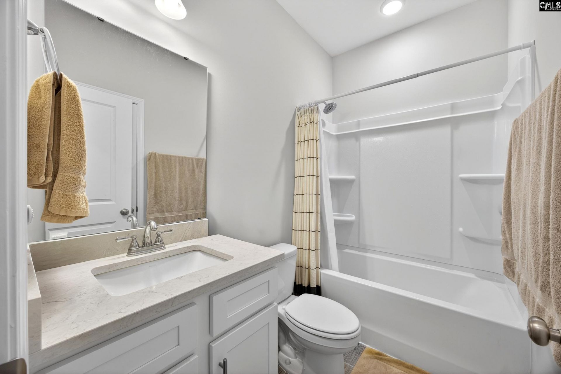 223 Northwood Street Photo 8