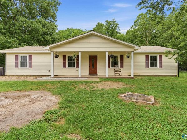 994 County Road 183, Woodville, AL 35776