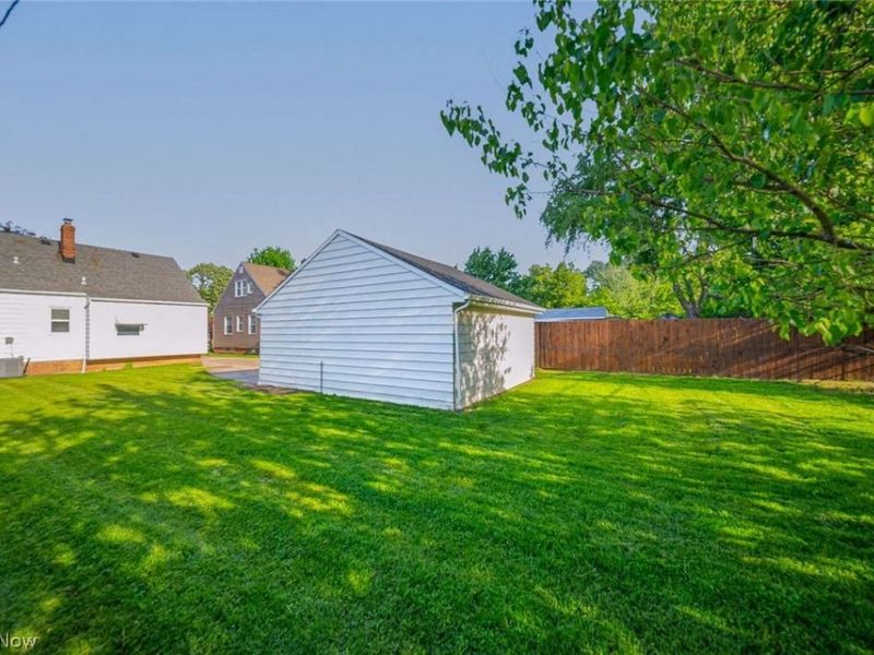 420 E 271st Street, Euclid, OH 44132 Photo 23