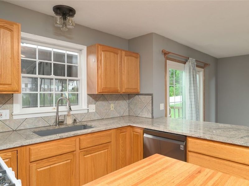 735 28th Street NW, Massillon, OH 44647 Photo 8