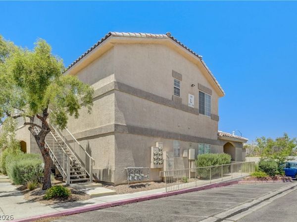 1401 N Michael Way, Unit 220, Las Vegas, NV 89108