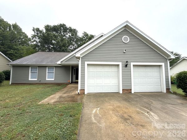 13500 Stephendale Drive , Charlotte, NC 28273