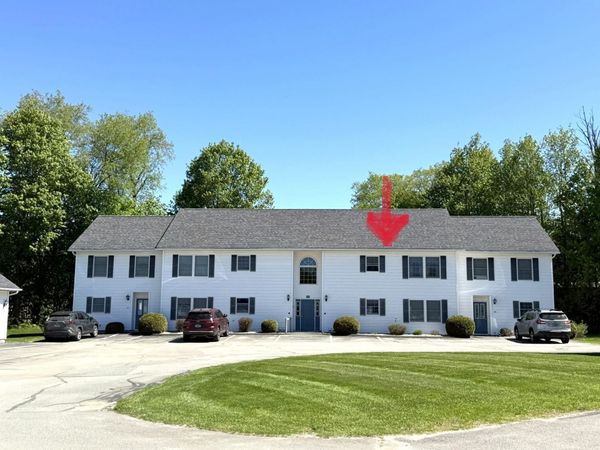 104 Kingsbury Circle, Unit 35, Derby, VT 05829