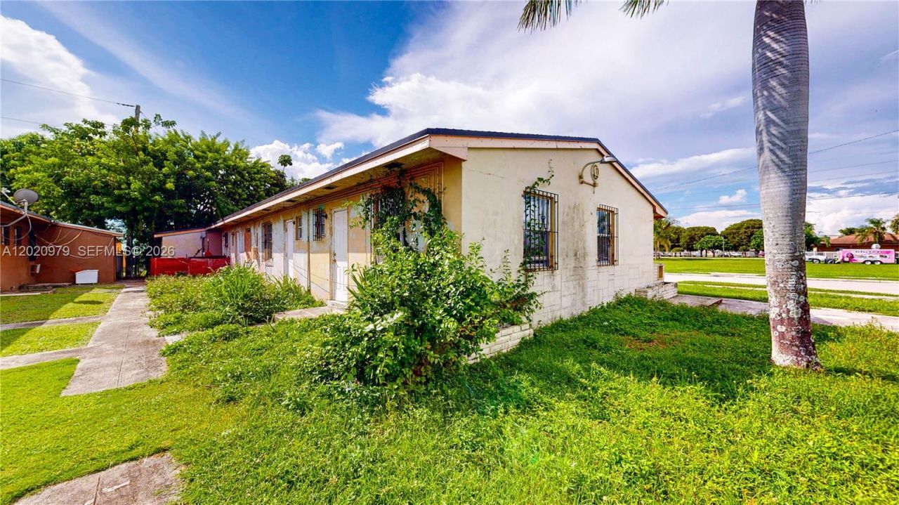 1478 NW 2nd Ave , Florida City, FL 33034 Photo