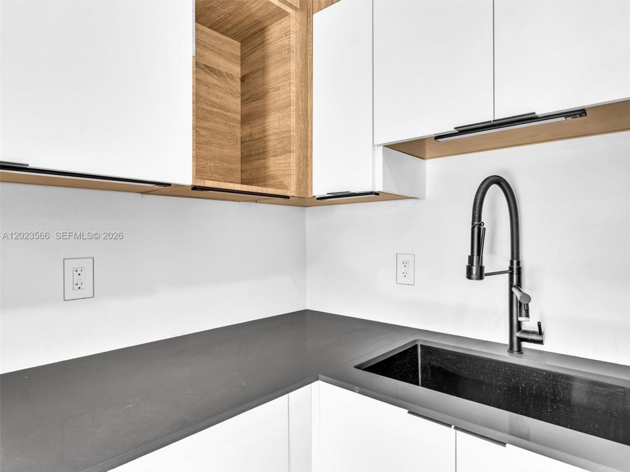 125 NW 122nd St , North Miami, FL 33168 Photo