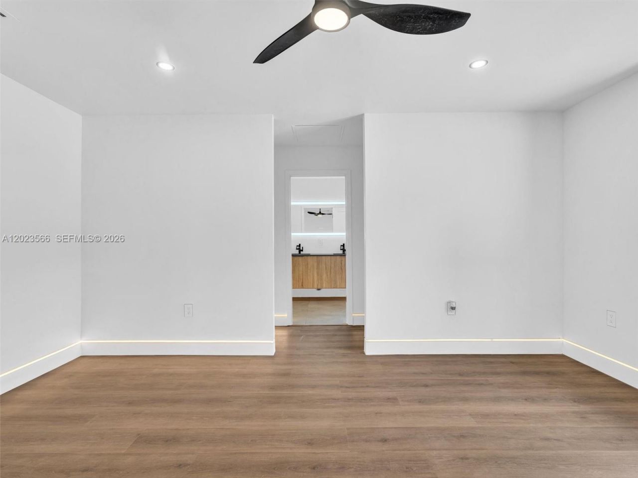 125 NW 122nd St , North Miami, FL 33168 Photo