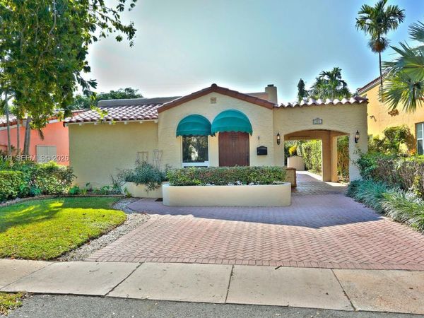712 Navarre Ave, Coral Gables, FL 33134