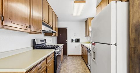 106 Perraud Dr, Folsom, CA 95630 Photo