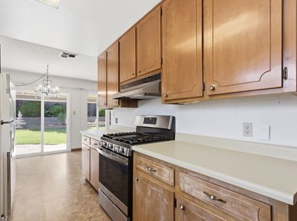 106 Perraud Dr, Folsom, CA 95630 Photo