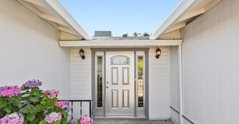 106 Perraud Dr, Folsom, CA 95630 Photo
