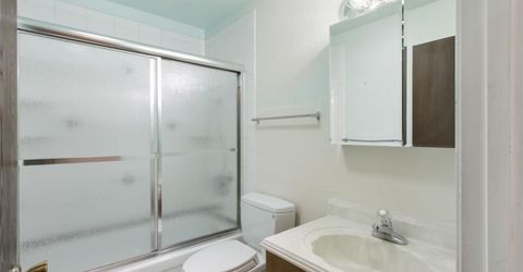106 Perraud Dr, Folsom, CA 95630 Photo