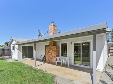 106 Perraud Dr, Folsom, CA 95630 Photo