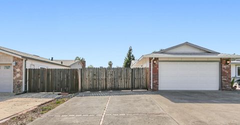 106 Perraud Dr, Folsom, CA 95630 Photo