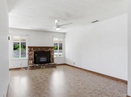 106 Perraud Dr, Folsom, CA 95630 Photo