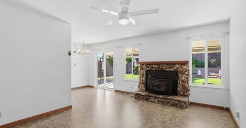 106 Perraud Dr, Folsom, CA 95630 Photo