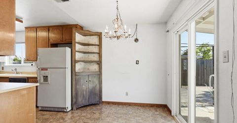 106 Perraud Dr, Folsom, CA 95630 Photo
