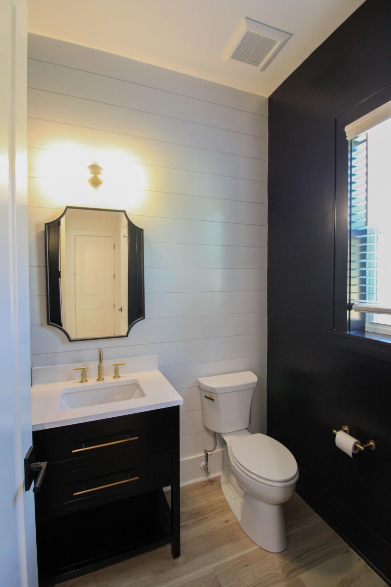 3633 Happyland Boulevard Photo 16