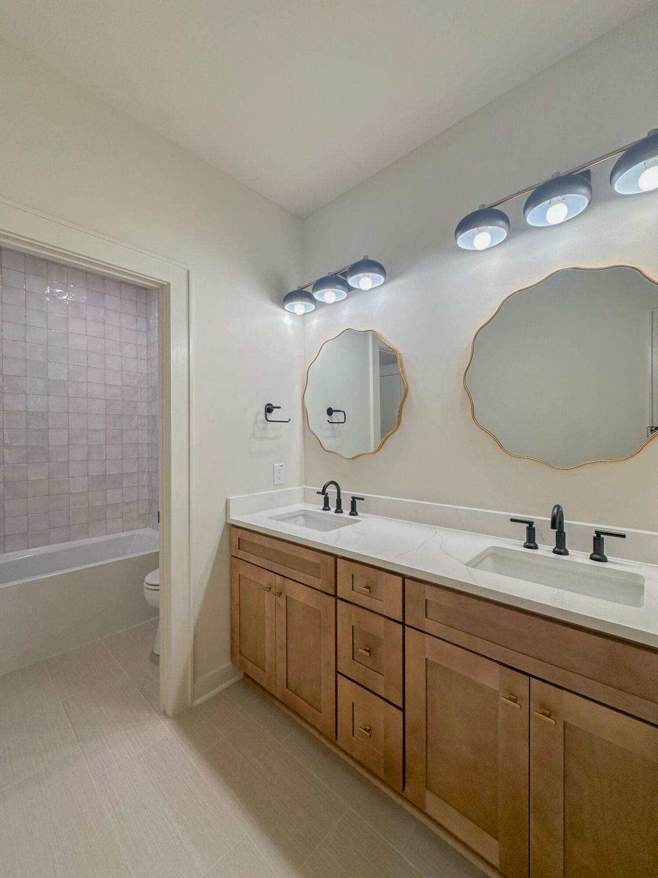3633 Happyland Boulevard Photo 18