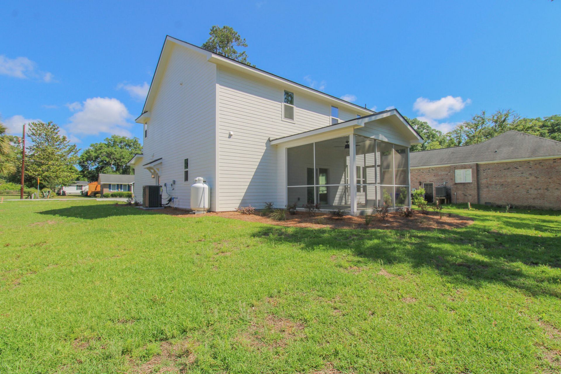 3633 Happyland Boulevard Photo 28