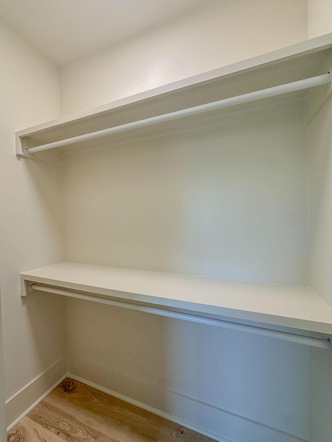 3633 Happyland Boulevard Photo 40