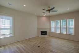 3633 Happyland Boulevard photo 4