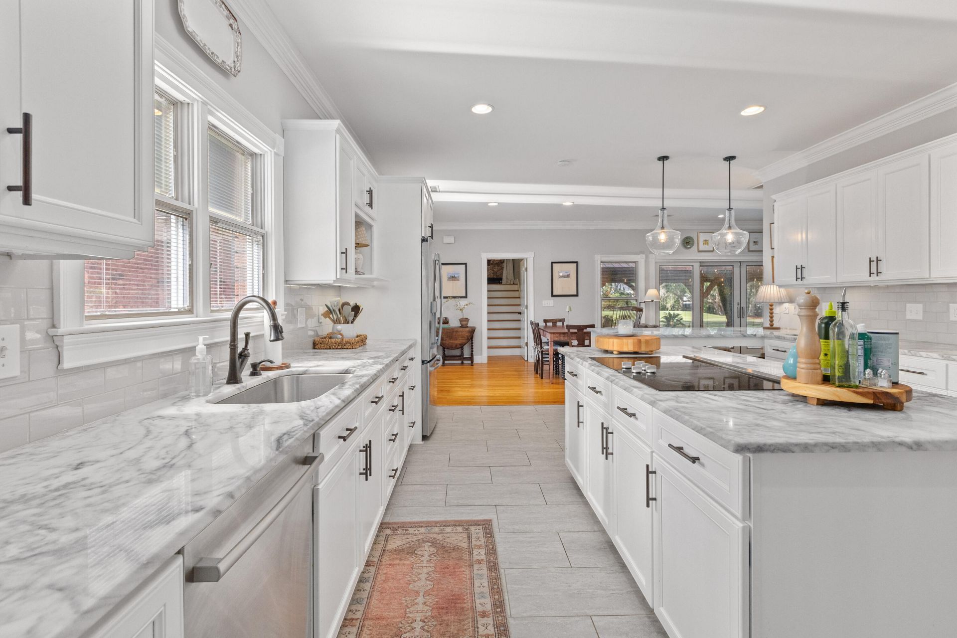 537 E Rice Planters Lane Photo 11
