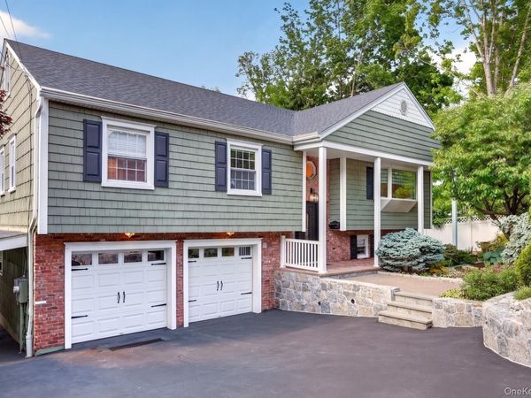 585 Bedford Road, Pleasantville, NY 10570
