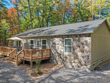 598 CRAB APPLE ROAD , MT JACKSON, VA 22842