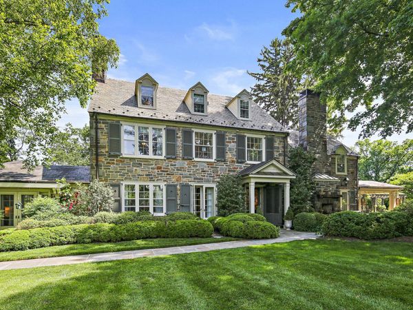 900 ARMY ROAD, BALTIMORE, MD 21204