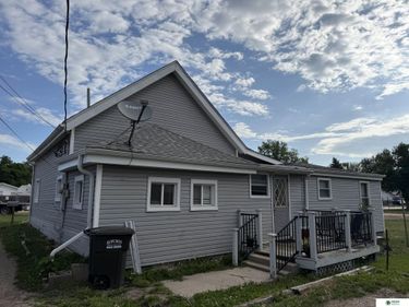 106 E 11th Street , York, NE 68467