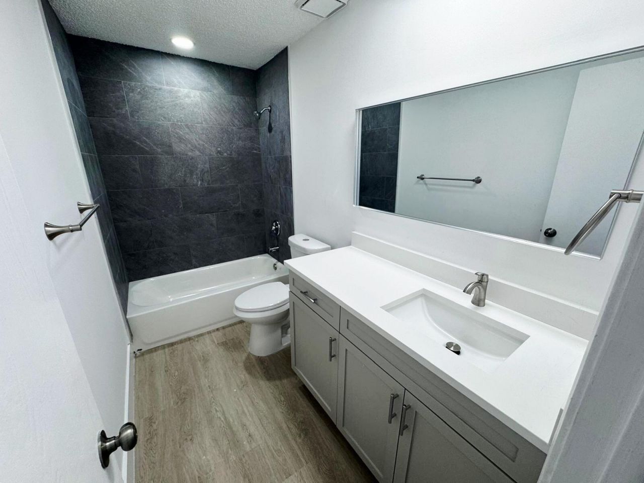 3920 Woodside Drive, Unit 14, Coral Springs, FL 33065 Photo