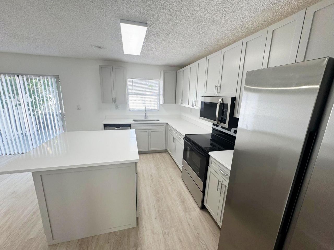 3920 Woodside Drive, Unit 14, Coral Springs, FL 33065 Photo
