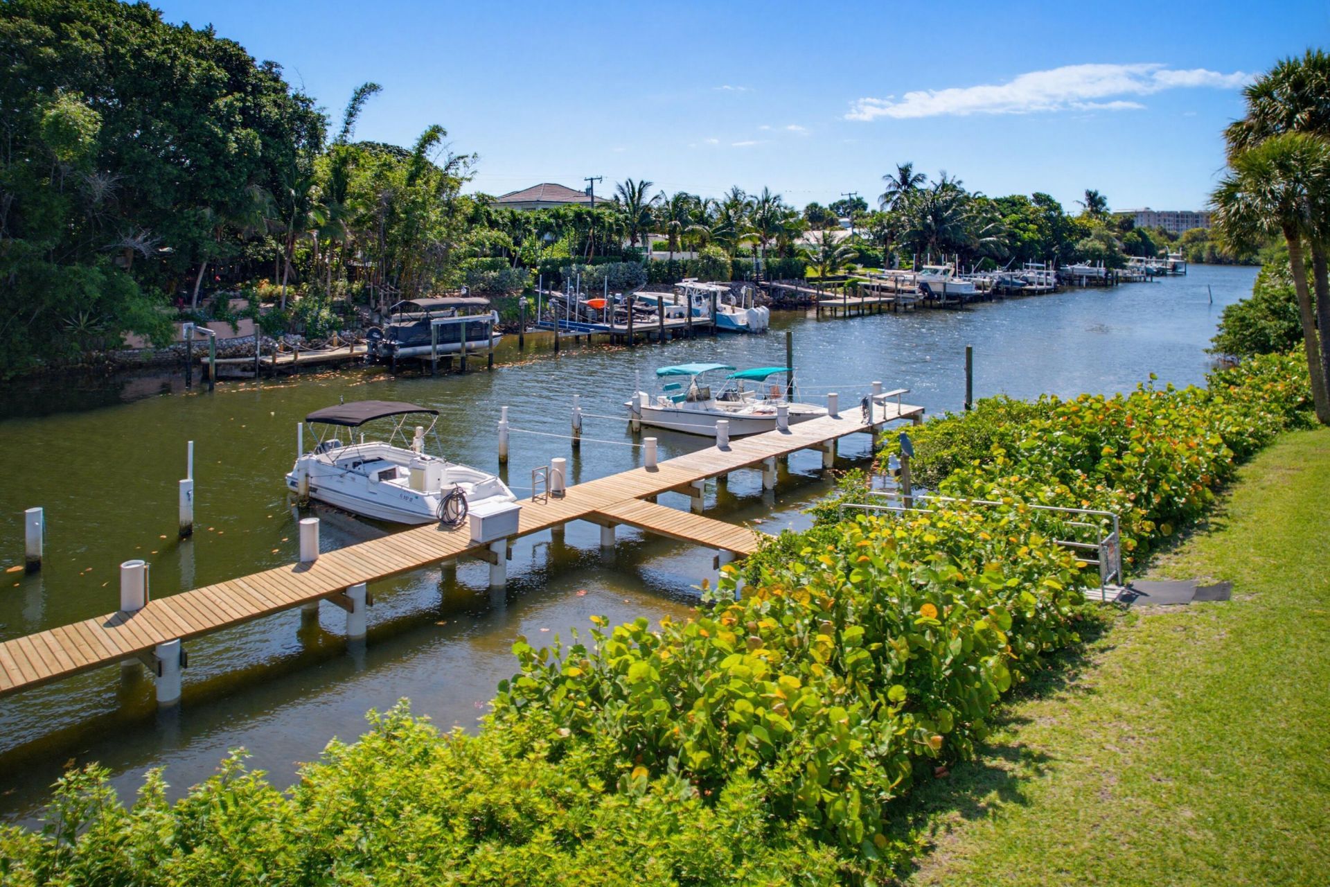 342 Southwind Drive, Unit 118, North Palm Beach, FL 33408 Photo